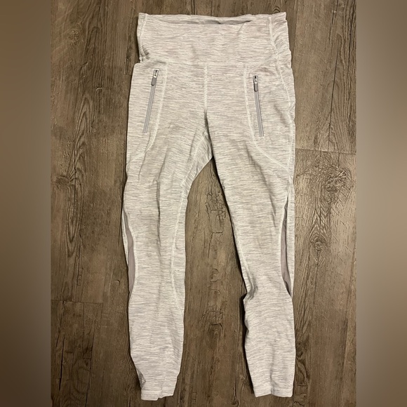 Lululemon capri tights - Picture 2 of 6